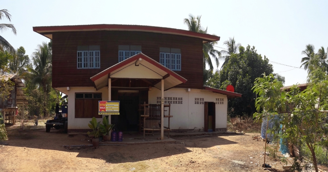 Single House in Chiang Sam Community, Kumphawapi, Udon Thani