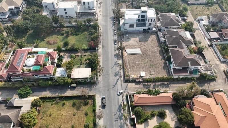 Seri Villa, Bangkok