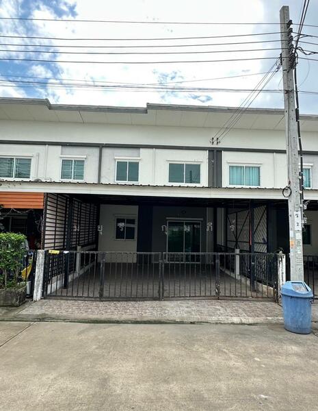 Lio Bliss Prachauthit-Suksawat, Samut Prakan