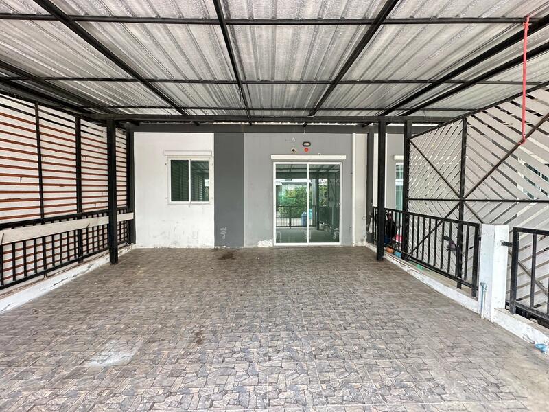 Lio Bliss Prachauthit-Suksawat, Samut Prakan