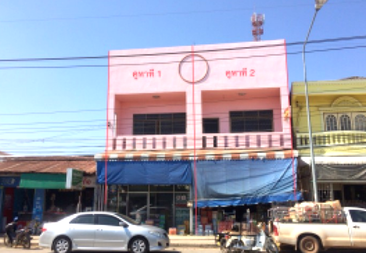 Commercial Townhouse in Kut Cham, Yasothon