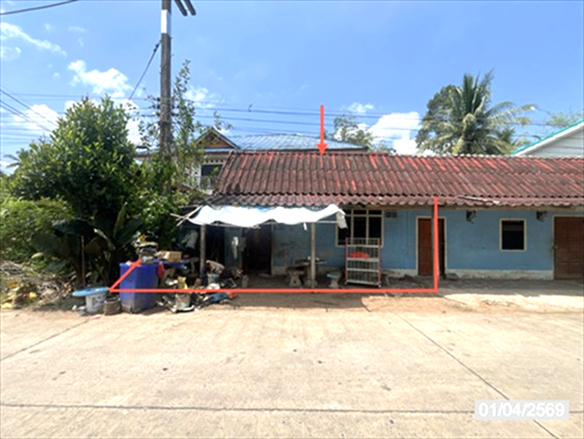 Single-Family House in Vieng Sara, Surat Thani