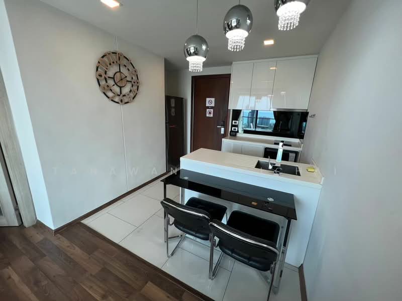 The Peak Towers, Chon Buri (Pattaya)