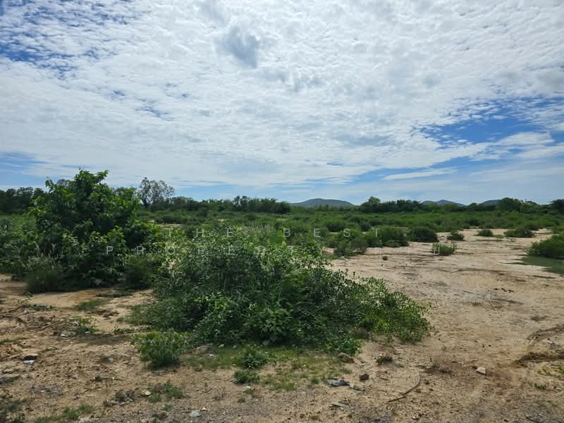 ที่ดินปราณบุรี ประจวบคีรีขันธ์, Prachuap Khiri Khan