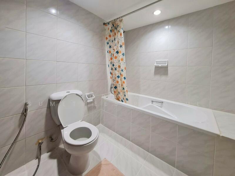 Omni Tower Sukhumvit Nana, Bangkok