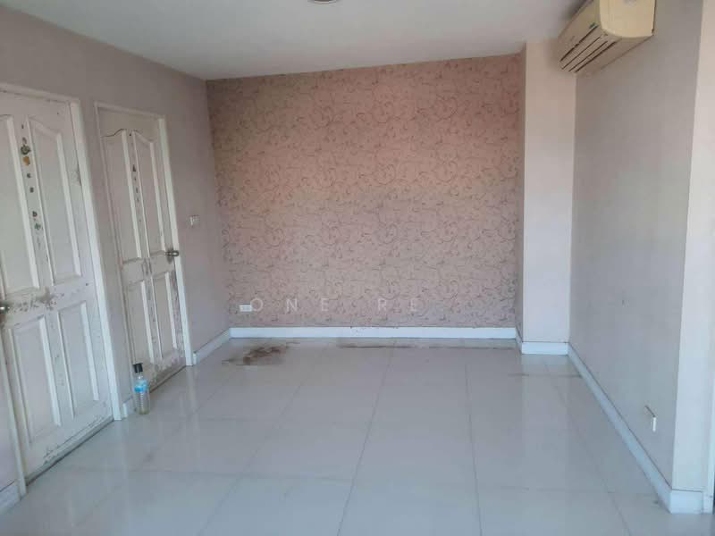 Cassia Condominium, Samut Prakan