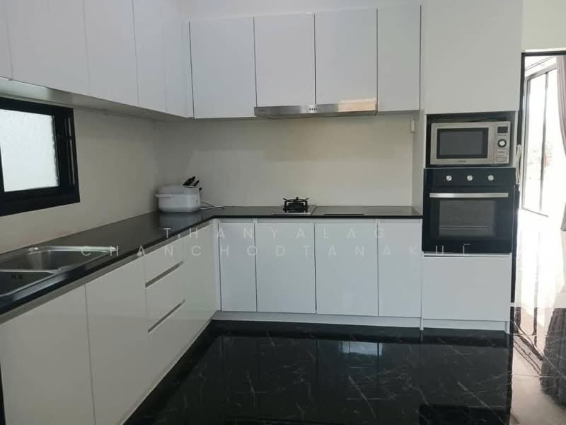 3-BR Villa, Chon Buri (Pattaya)