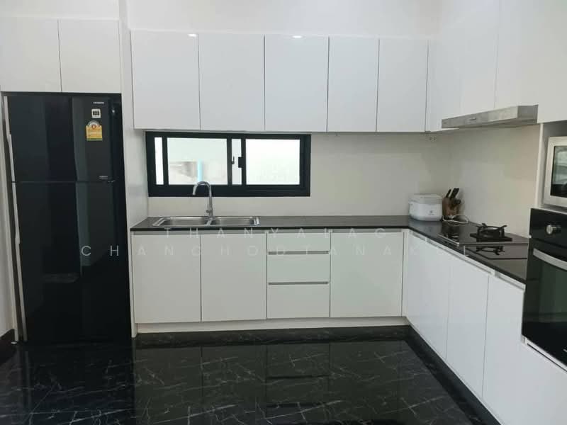3-BR Villa, Chon Buri (Pattaya)