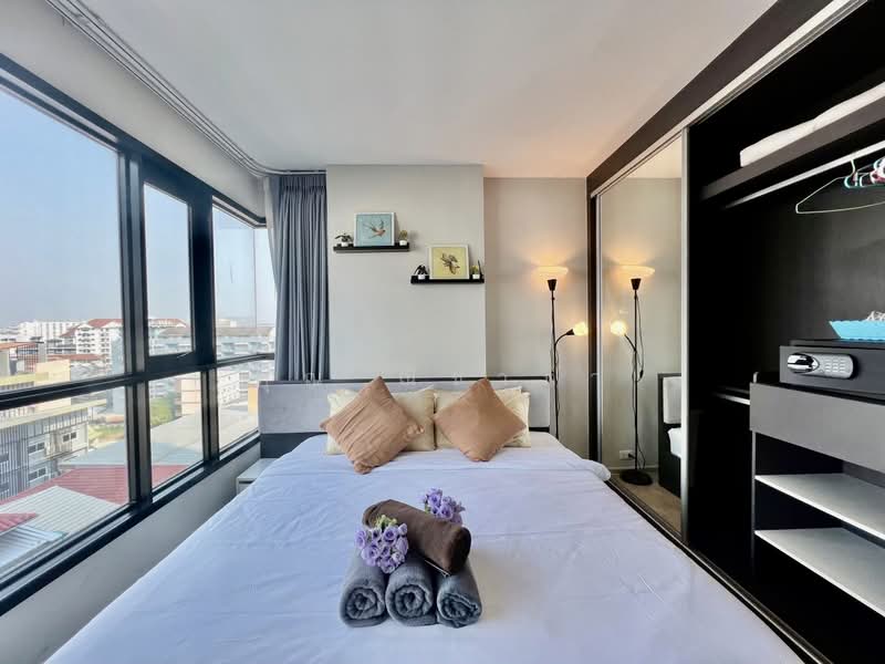 The Base Central Pattaya, Chon Buri (Pattaya)