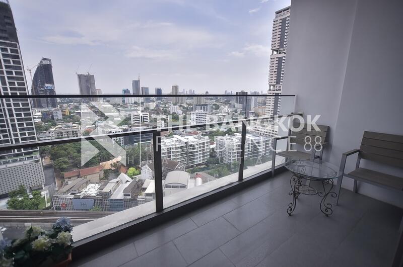 Aequa Sukhumvit 49, bangkok
