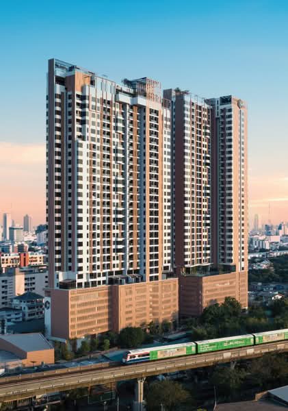 M Jatujak, Bangkok