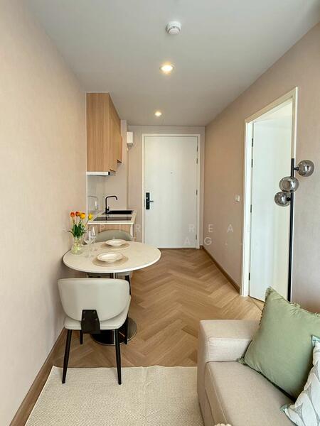 Estella Ekkamai (Movenpick Residences Ekkamai), Bangkok