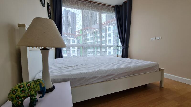 @City Condominium, Bangkok