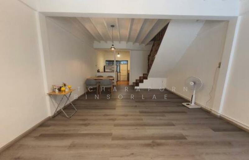 2-Bedroom Townhouse, Bangkok