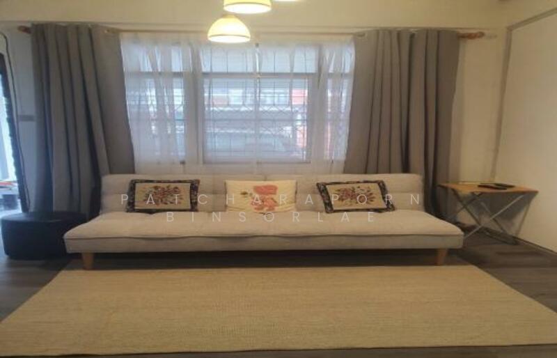 2-Bedroom Townhouse, Bangkok
