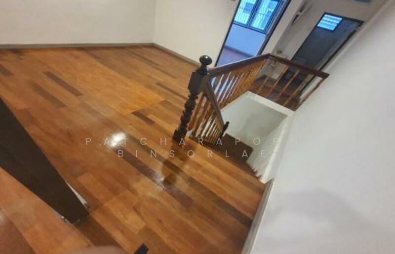 2-Bedroom Townhouse, Bangkok