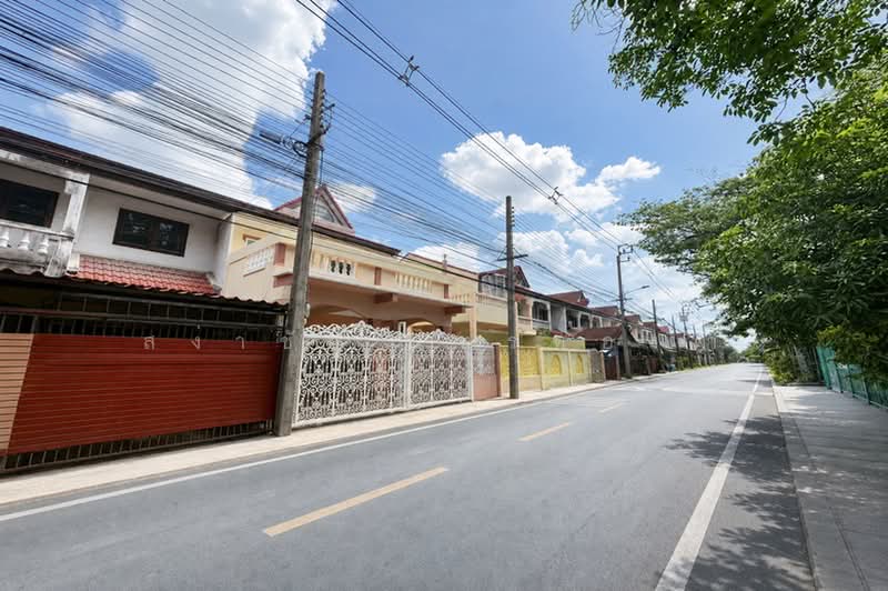 ซอยนวมินทร์ 111 ถนนประเสริฐมนูกิจ ถนนนวมินทร์ แขวงคลองกุ่ม เขตบึงกุ่ม กรุงเทพมหานคร 10230, Bangkok