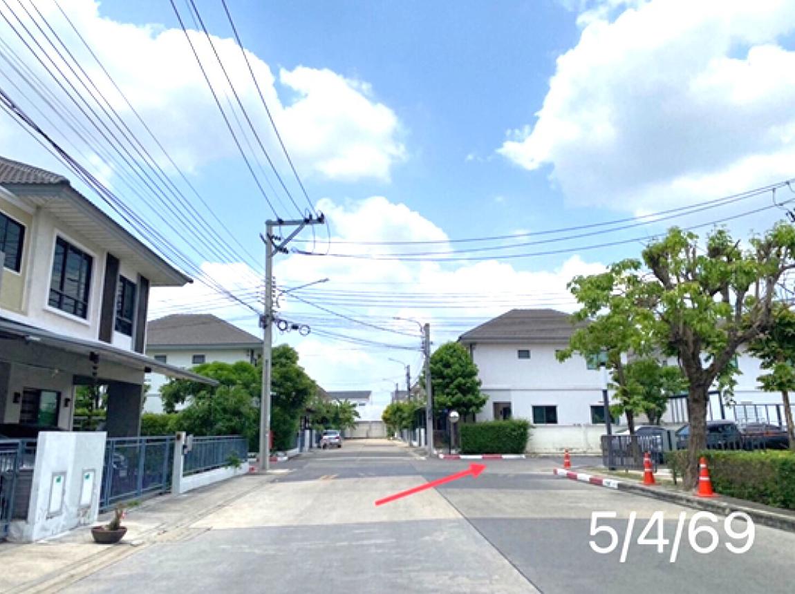 ทาวน์เฮ้าส์ โมดิ วิลล่า ชัยพฤกษ์ บางบัวทอง นนทบุรี