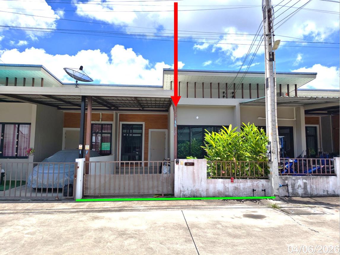 Townhouse Huk House Pluak Daeng Rayong