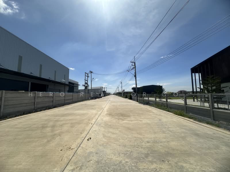 For Sale Land 3-2-91 rai in Lam Luk Ka Khlong 9, Pathum Thani HRE00951, Pathum Thani