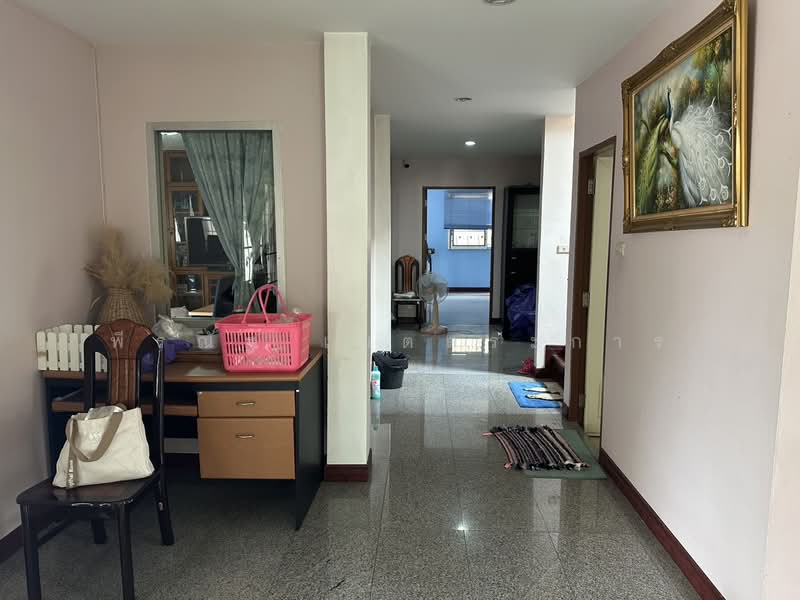 Praphawan Home Rom Klao 1, Bangkok