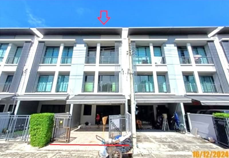 Baan Klang Muang Rattanathibet, Nonthaburi