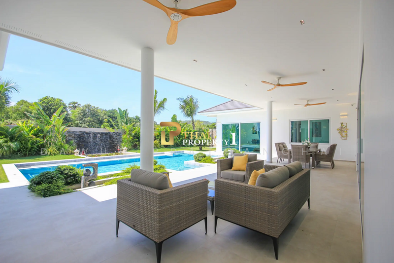 Palm Avenue 5, Prachuap Khiri Khan