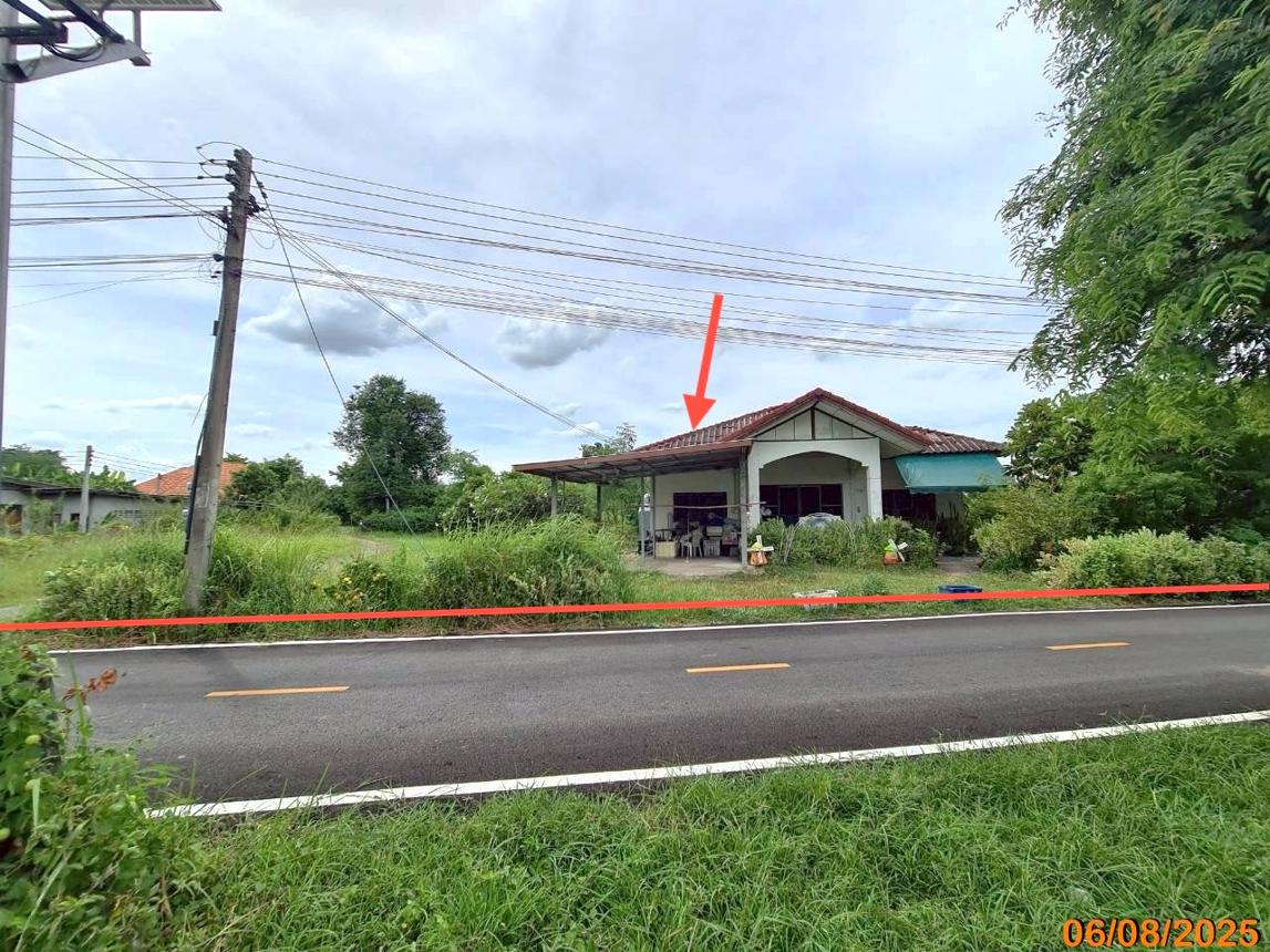 Single-Family House in Non Daeng, Nakhon Ratchasima