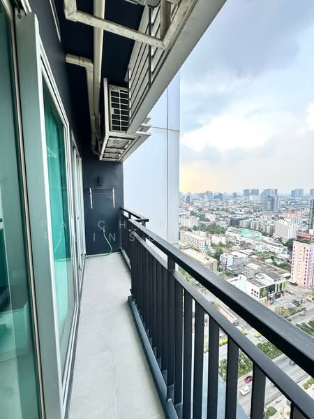 Life Ratchadapisek, Bangkok