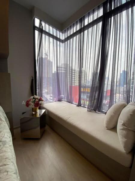 M Thonglor 10, Bangkok