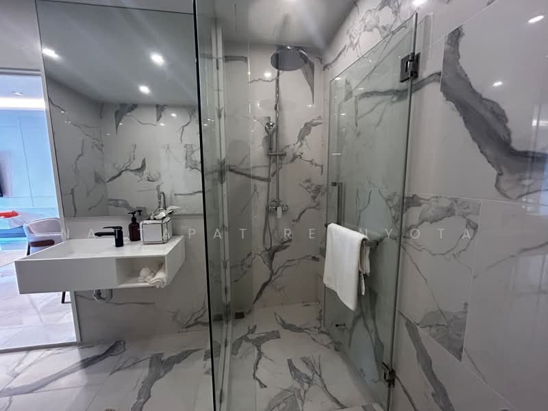 168 Sukhumvit 36, Bangkok