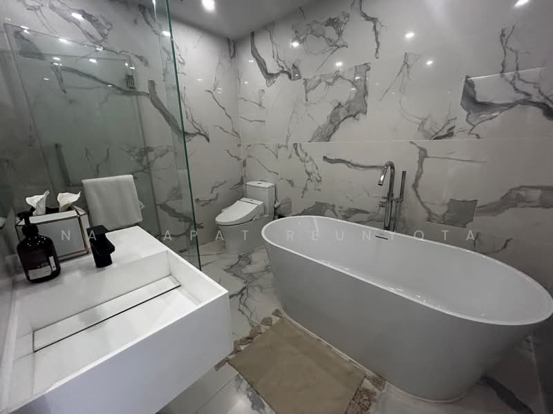 168 Sukhumvit 36, Bangkok