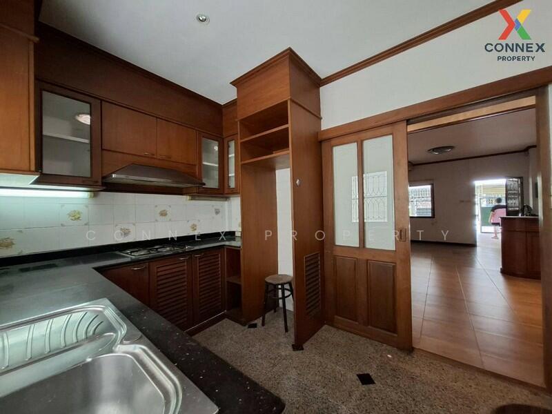 Townhouse Ladprao 101 ทาวน์เฮ้าส์ ลาดพร้าว 101, Bangkok