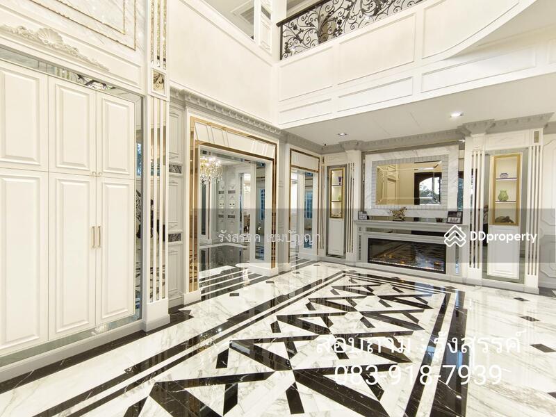 คฤหาสน์ บ้าน ติดสนามกอล์ฟ ไพน์เฮิร์สท, Pathum Thani