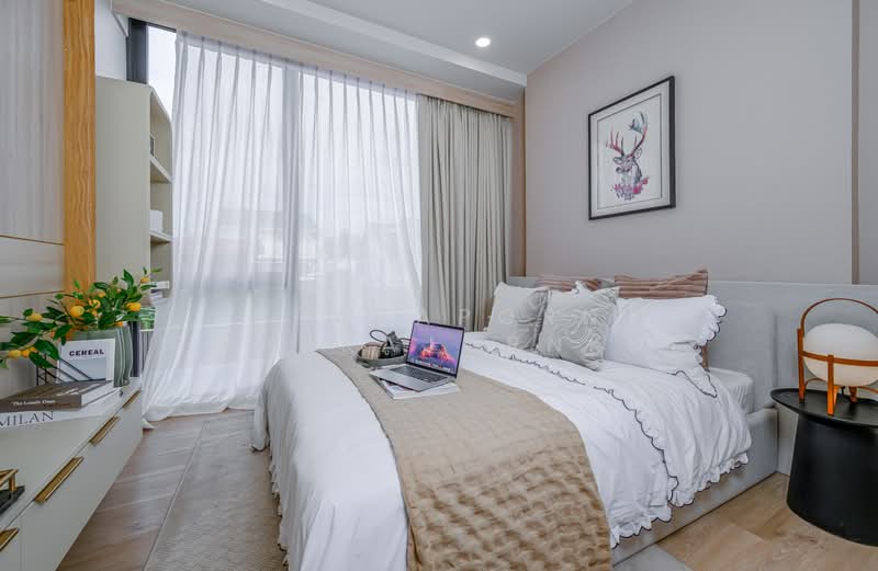 Aritier Penthouse at Ari, Bangkok
