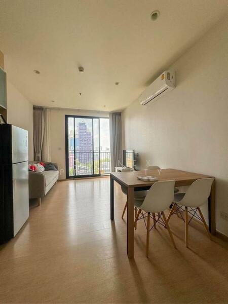 Maru Ekkamai 2, Bangkok