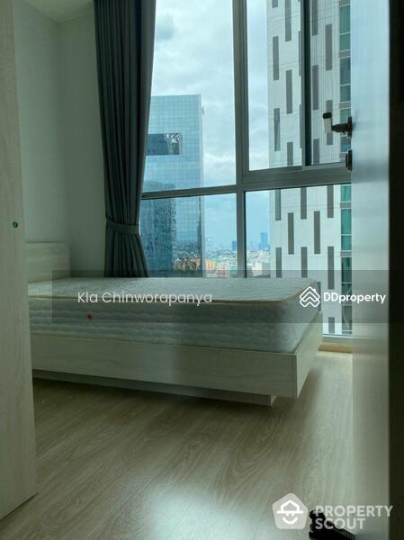 Noble Revolve Ratchada, Bangkok