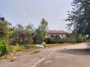 Land with Building in Nong Bua Lamphu Town, Nong Bua Lamphu Province