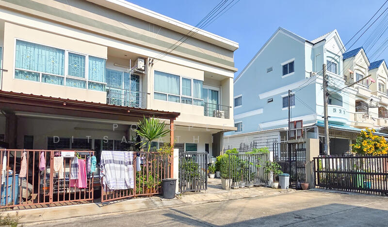 รามอินทรา8, Bangkok