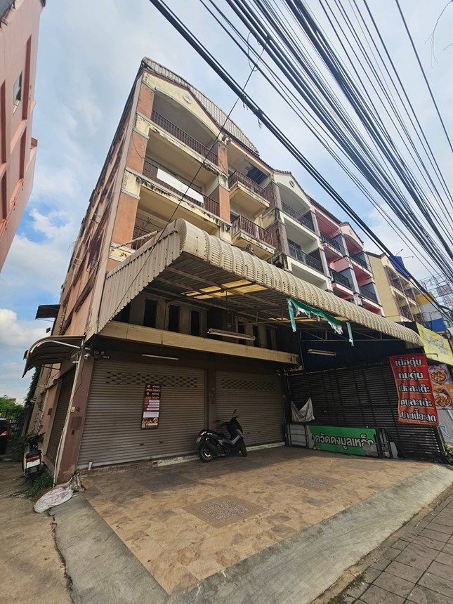 อาคารพาณิชย์ นอกโครงการอาคารพาณิชย์นนทบุรี บางกรวย นนทบุรี