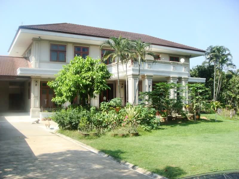 Navatanee Residence, Bangkok