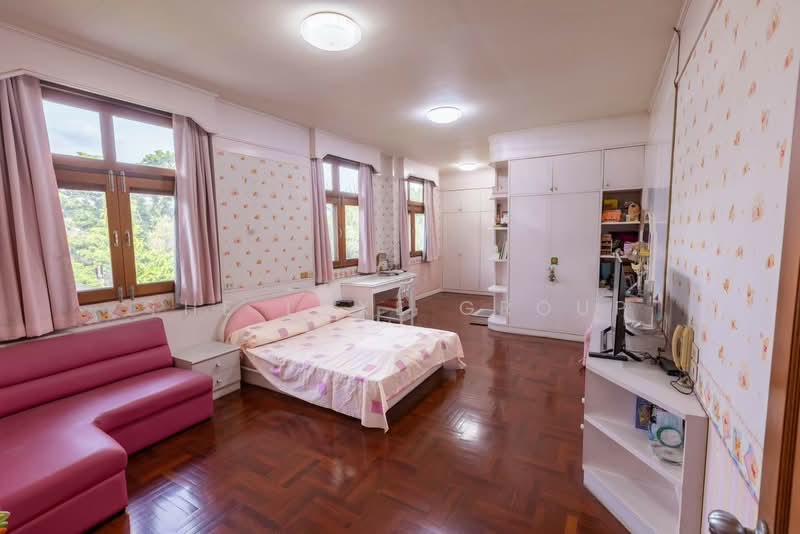 Navatanee Residence, Bangkok
