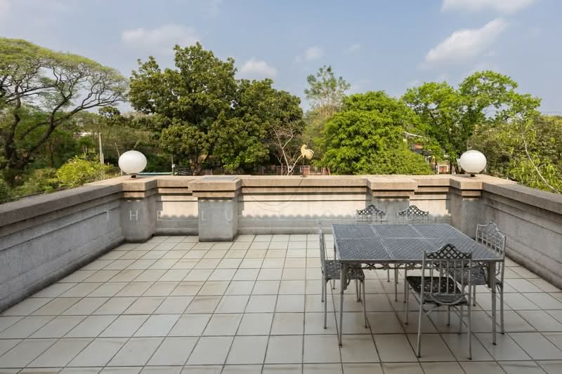 Navatanee Residence, Bangkok