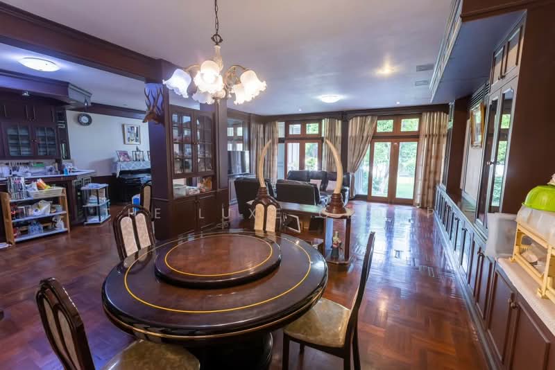 Navatanee Residence, Bangkok