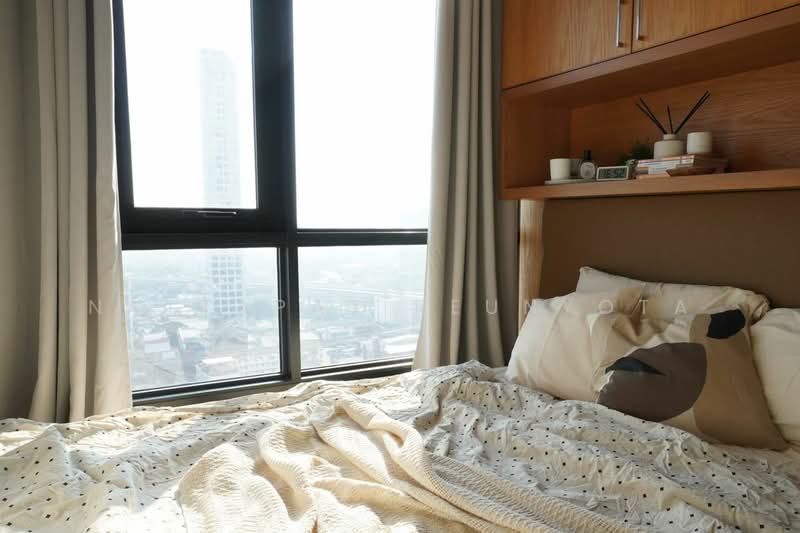 Knightsbridge Prime Onnut, Bangkok