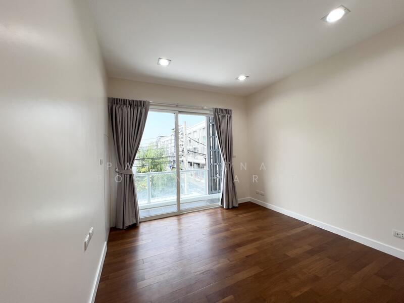Space Townhome, Bangkok