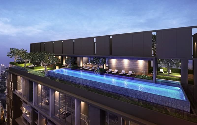 The Lofts Ekkamai, Bangkok