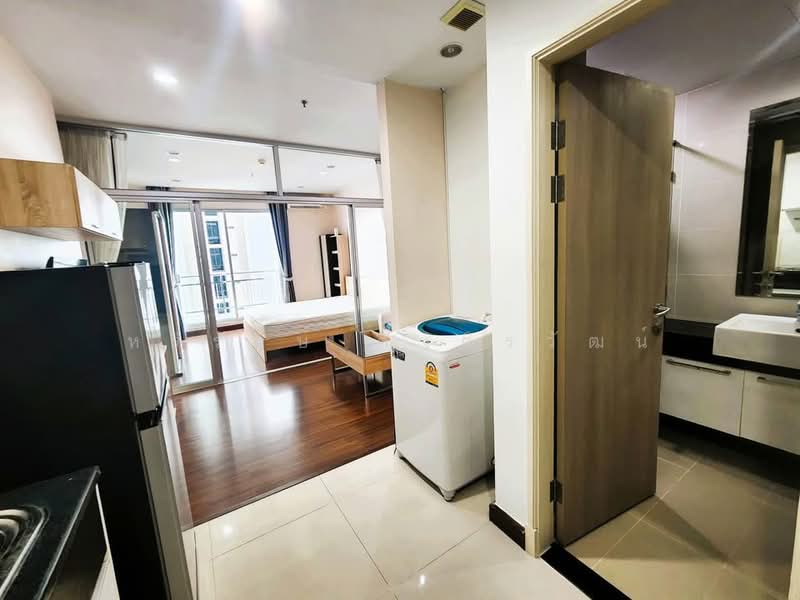 Supalai Lite Sathorn-Charoenrat, Bangkok