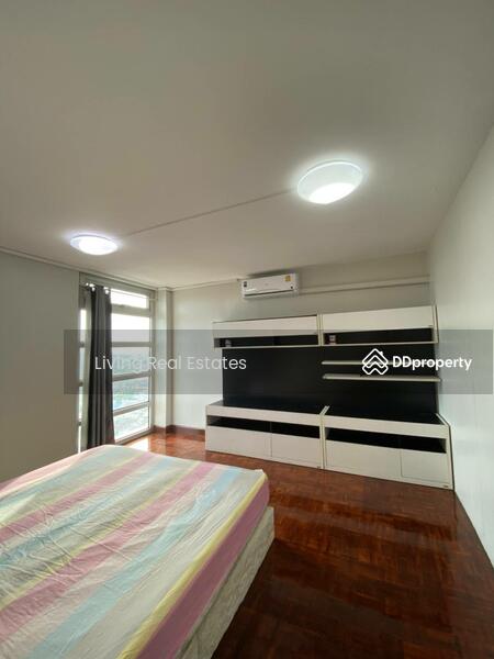 Riviera Up Condominium, Nonthaburi