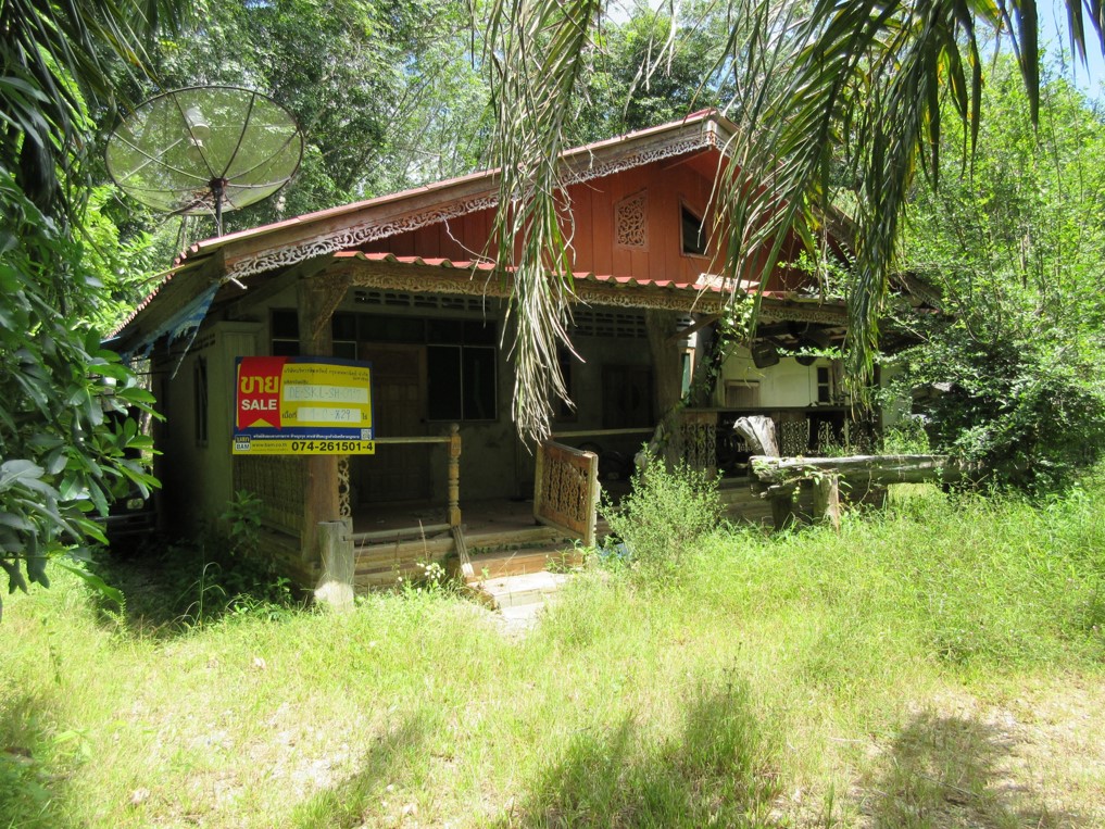 Single House in Thepha, Songkhla